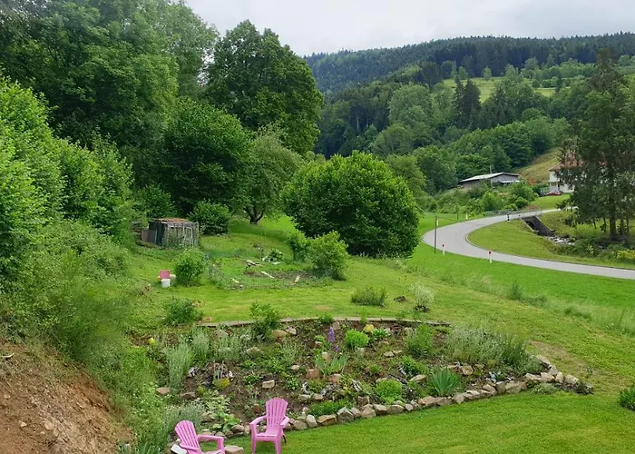 La Mansarde Aux Digitales 住宿加早餐酒店